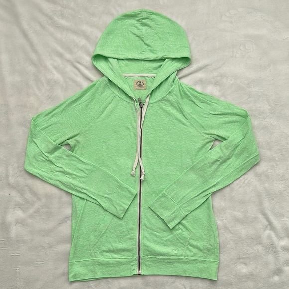 American Eagle zip-up hoodies - Picture 2 of 9